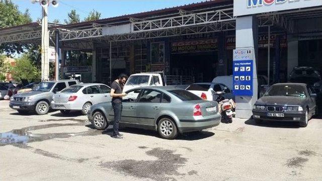 Bayram Sonrası Tamirhanelerde Araç Yoğunluğu