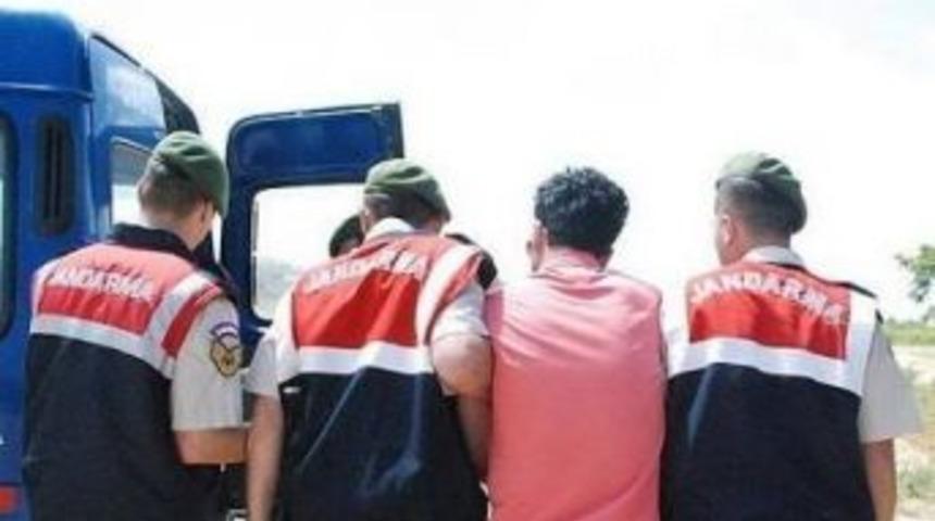 Adam &Ouml;ld&uuml;rmek Su&ccedil;undan Aranan Şahıs Kıskıvrak Yakalandı