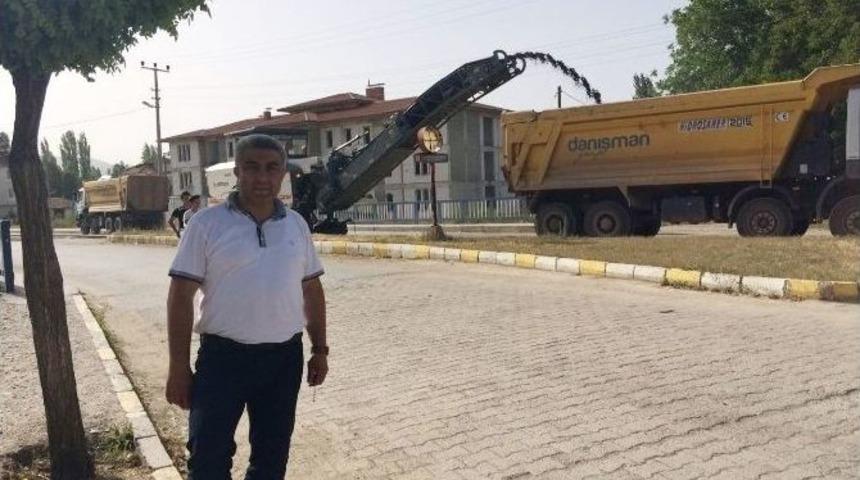 Hisarcık Belediye Başkanı Fatih &Ccedil;alışkan: 9 Kilometre Yola 42 Bin Ton Beton Asfalt Atıldı