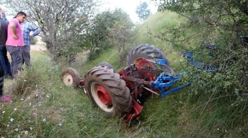 Trakt&ouml;r&uuml;n Altında Kalan Bir Kişi Hayatını Kaybetti