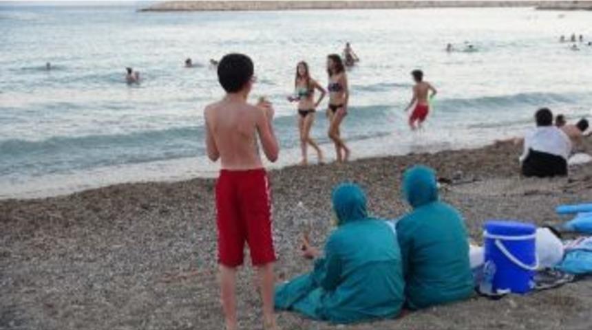 Suriyelilerin Deniz Keyfi