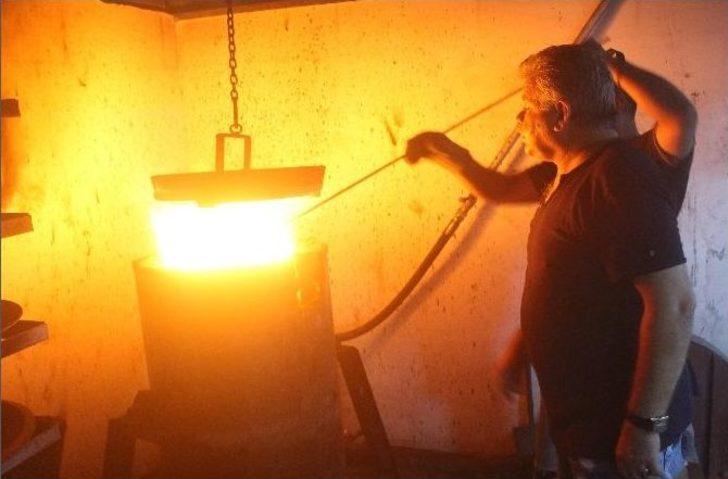 (özel Haber) İki Bin Derecede Tozu, Altın Ve Gümüşe Çeviriyorlar G4