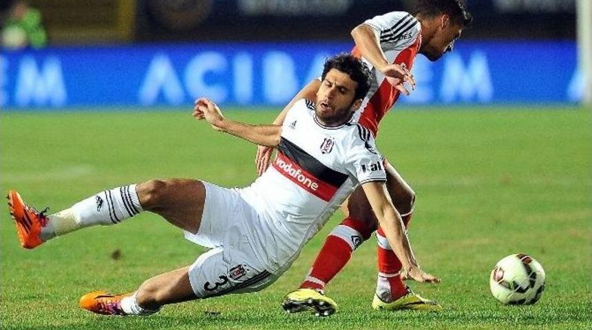 İsmail K&ouml;ybaşı, Fenerbah&ccedil;e&rsquo;ye İmza Atıyor