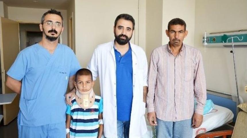 Suriyeli &Ccedil;ocuk Şanlıurfa&rsquo;da Hayata Tutundu