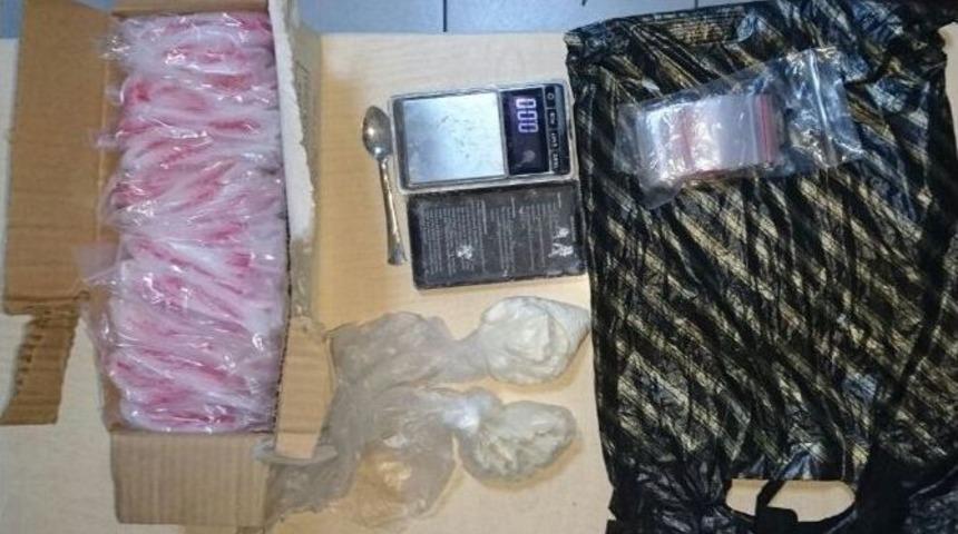 Uyuşturucu Madde Ticareti Yapan 6 Kişi Tutuklandı