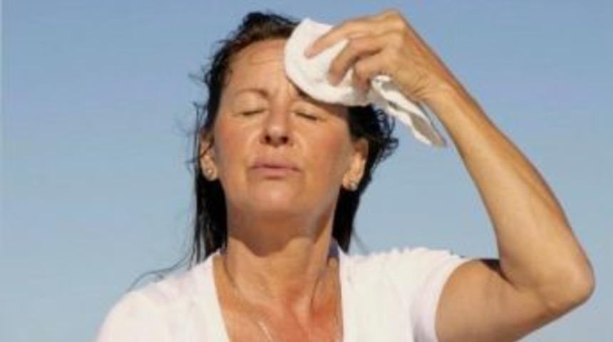 Gediz Devlet Hastanesi Aşırı Sıcaklar Konusunda Vatandaşları Uyardı