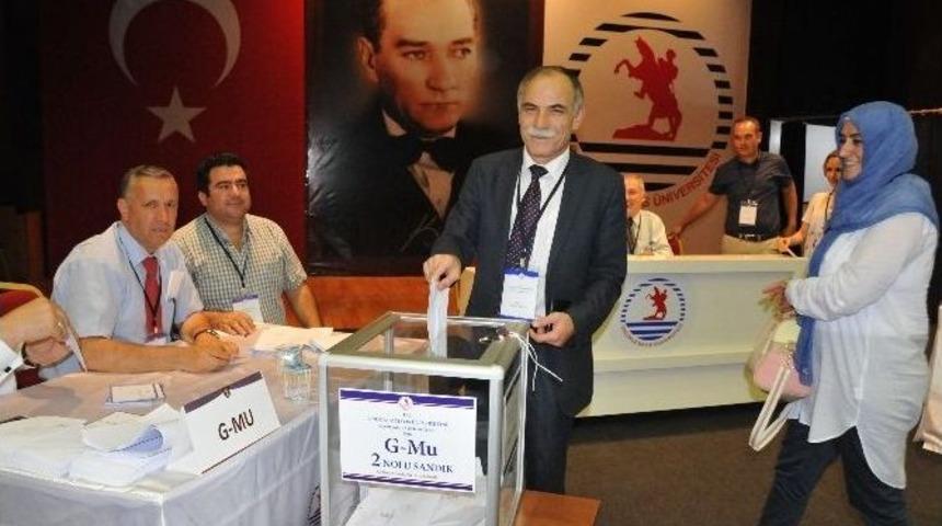 Om&uuml; Sandık Başında