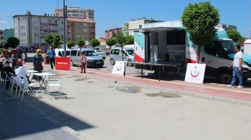 T&uuml;rkiye&rsquo;de Obeziteli &Ccedil;ocuk Sayısı Artıyor