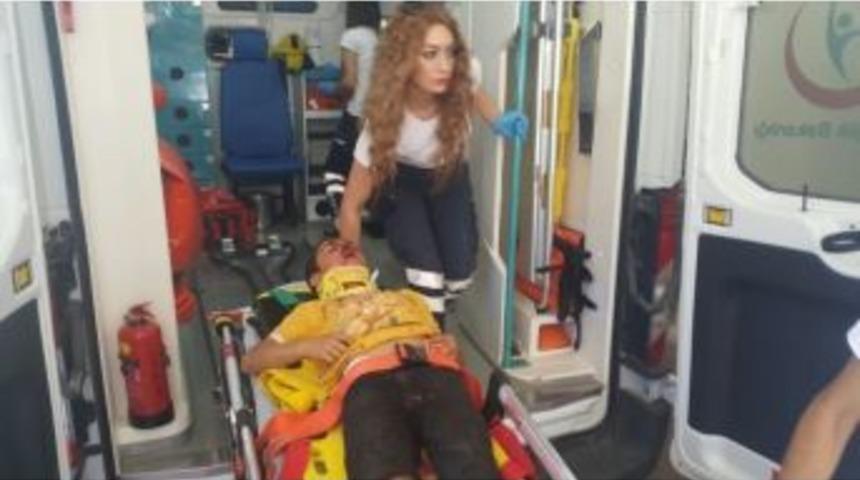 Otomobilin &Ccedil;arptığı &Ccedil;ocuk Ağır Yaralandı