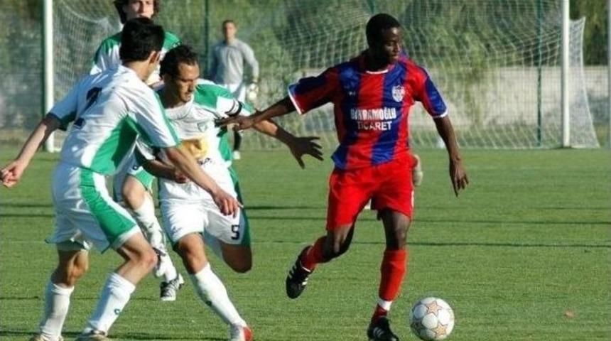 S&ouml;ke Spor&rsquo;un Yıldız Futbolcusu K&uuml;lt&uuml;r El&ccedil;isi Oldu