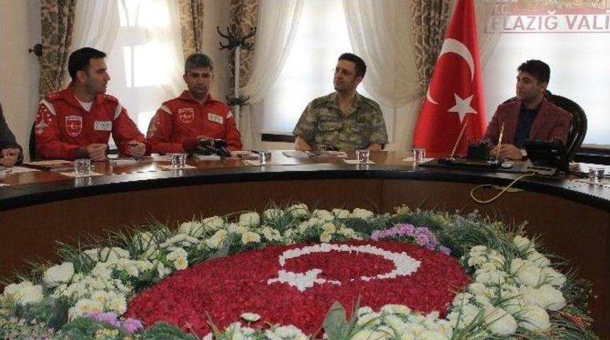 T&uuml;rk Yıldızları Elazığ&rsquo;da G&ouml;steri Yapacak
