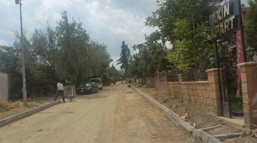 S&uuml;leymanpaşa&rsquo;da Kaldırım Ve Yol D&uuml;zenleme &Ccedil;alışmaları