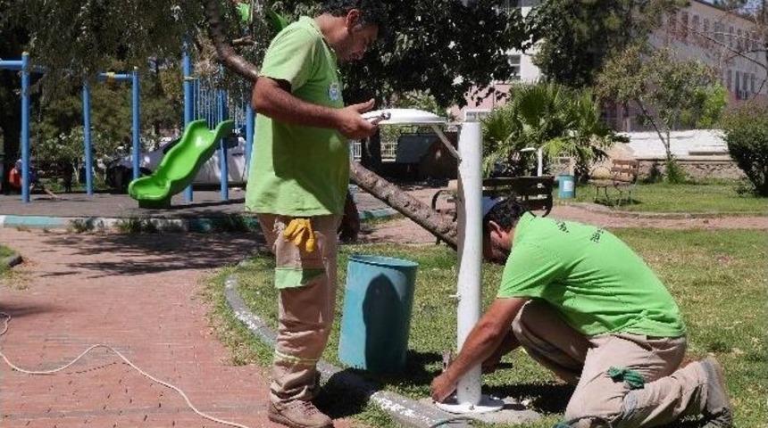 Haliliye Belediyesi&rsquo;nden Parklarda Tadilat &Ccedil;alışması