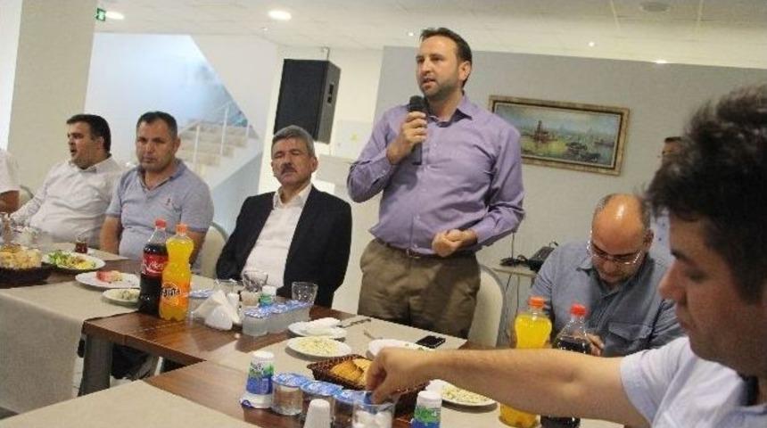 Ağadan Teşekk&uuml;r Yemeği