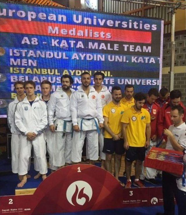 İaü Karate Takımlarından Avrupa’da Çifte Şampiyonluk