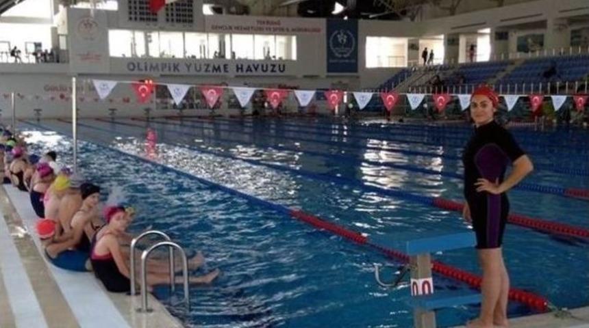 Y&uuml;zme Yaz Eğitimleri Devam Ediyor.
