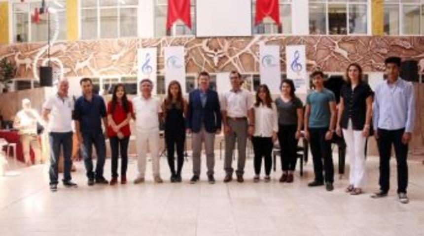 Merkezefendi Belediyesi Kendi M&uuml;ziğini Oluşturdu