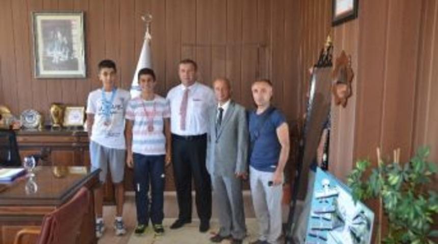 Mersin Ziraat Odası Ortaokulu Öğrencilerinden Milli Eğitim Müdürlüğü’ne Ziyaret