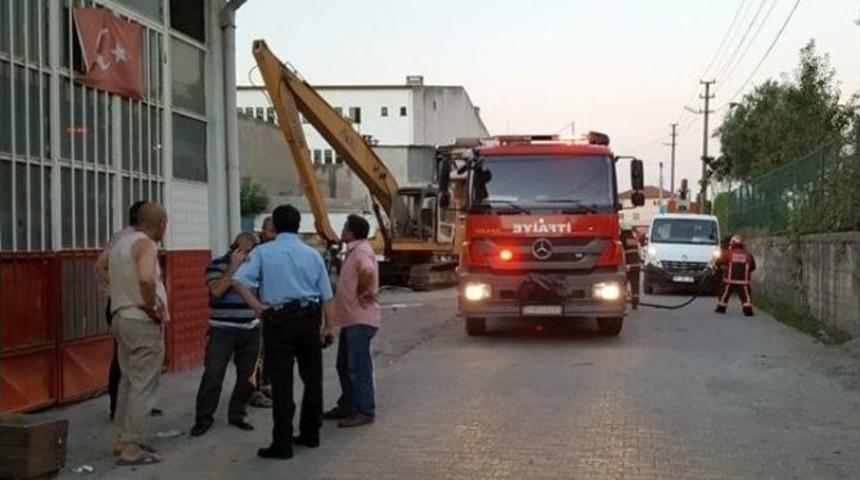 Mobilya D&uuml;kkanında &Ccedil;ıkan Yangın S&ouml;nd&uuml;r&uuml;ld&uuml;