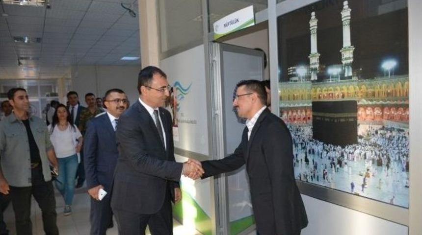 Toprak: &ldquo;sorun Ve Sıkıntılarınızı &Ccedil;&ouml;zmek İ&ccedil;in Buradayız&rdquo;