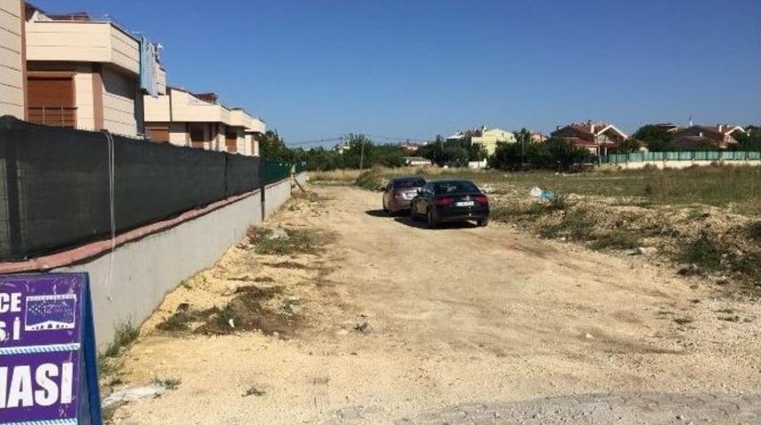 B&uuml;y&uuml;k&ccedil;ekmece&rsquo;de Yol Yapım &Ccedil;alışmaları Hız Kesmiyor