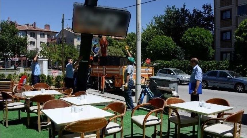 Meram&rsquo;da Tabelalar Kaldırılıyor