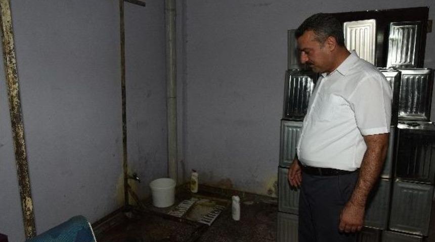 Şahinbey Zabıtasından Merdiven Altı &Uuml;retime Baskın