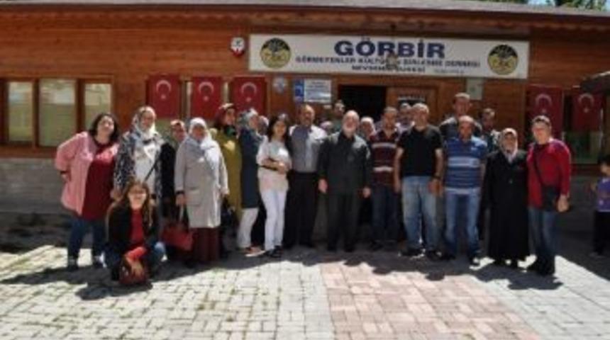 G&ouml;r-bir&rsquo;den Sivil Anayasa Ve Başkanlık Sistemine Destek &Ccedil;ağrısı