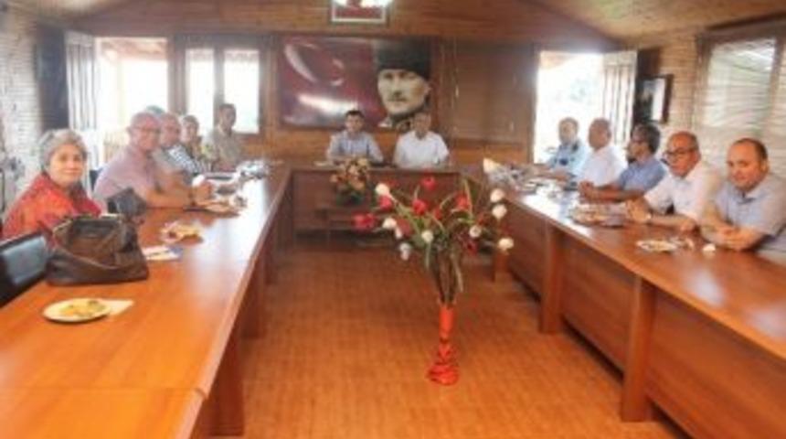 Kurum M&uuml;d&uuml;rleri Kaymakam Gencer&rsquo;e Brifing Verdi