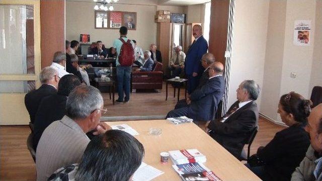 Ezan Dolayısıyla Bir Chp’li Konuşmasını Keserken, Diğeri Devam Etti