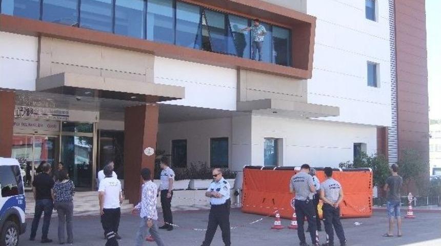 Çocuklarını Göremediğini İddia Eden Adam İntihara Teşebbüs Etti