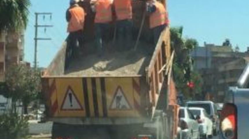 Milas’ta İşçiler Tehlikeye Aldırmadı