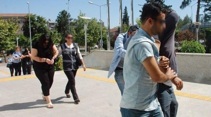 Adıyaman&rsquo;da Fuhuş Operasyonu: 10 G&ouml;zaltı