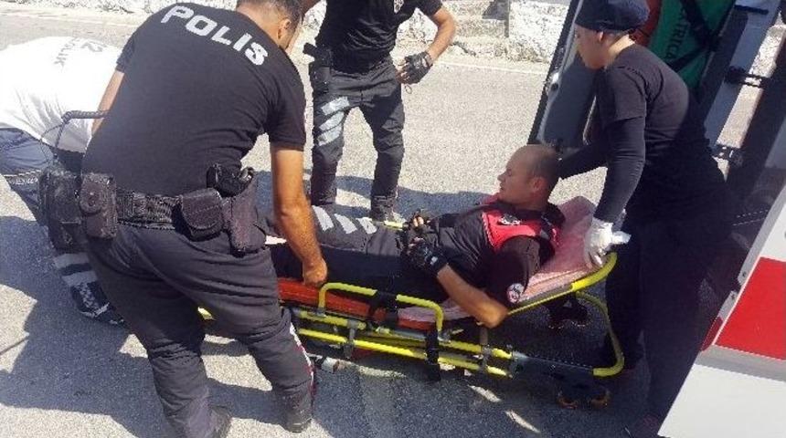 Beton Mikserine &Ccedil;arpan Motosikletli Polisler &Ouml;l&uuml;mden D&ouml;nd&uuml;