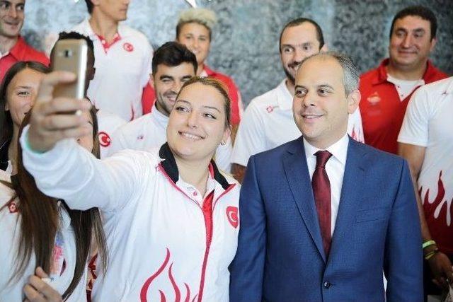 Gençlik Ve Spor Bakanı Akif Çağatay Kılıç’tan ’devşirme Sporcu’ Yanıtı