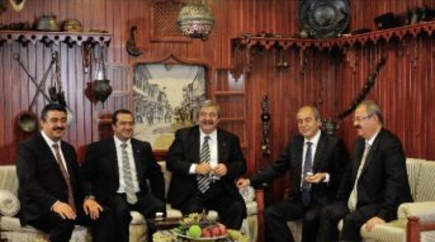 T&uuml;rkiye Gelir Vergisi Rekortmenleri