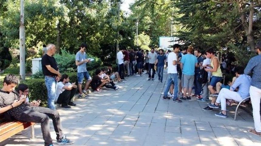 Başkent&rsquo;te Pokemon &Ccedil;ılgınlığı