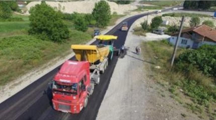 Başiskele Belediyesi, Zarar G&ouml;ren Yollara Asfalt &Ccedil;alışması Yapıyor