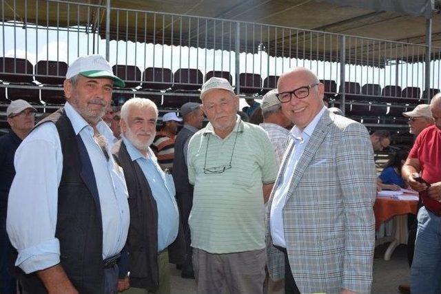 Süleymanpaşa’da Arı Üreticilerine Bin 140 Adet Arı Kovanı Dağıtıldı 1