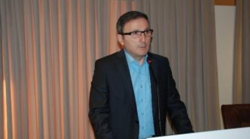 Giresun Ticaret Ve Sanayi Odası Başkanı Hasan &Ccedil;akırmelikoğlu;