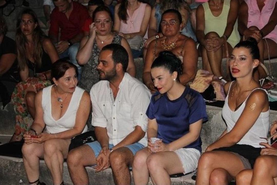 Sertap Erener &ldquo;bu D&ouml;nemde Konser Vermek Zor&rdquo;