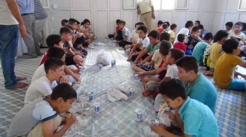 Dondurma, D&ouml;ner Ve Tatlı İkramlı Kur&rsquo;an Kursu