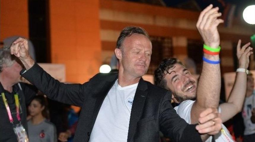 Olimpiyatta Kolbastı Show