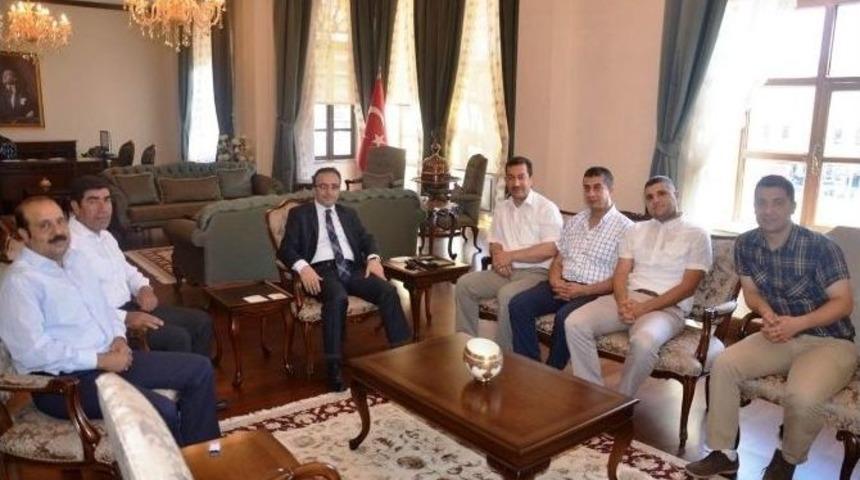 Vali &Ccedil;ataklı, T&uuml;rk Eğitim Sendikasi &Uuml;yelerini Kabul Etti