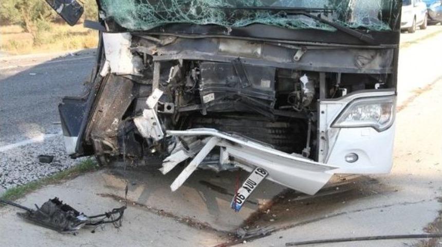 Milas&rsquo;ta Trafik Kazası: 1 &Ouml;l&uuml; 3 Yaralı