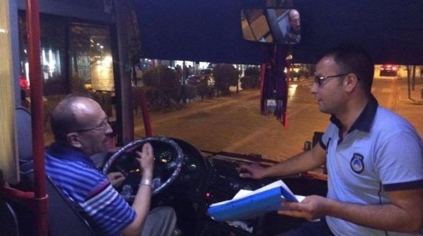 Uşak&rsquo;ta Yaşlılara K&ouml;t&uuml; Muamele Eden Otob&uuml;s S&uuml;r&uuml;c&uuml;lerine Ağır Cezalar Geliyor