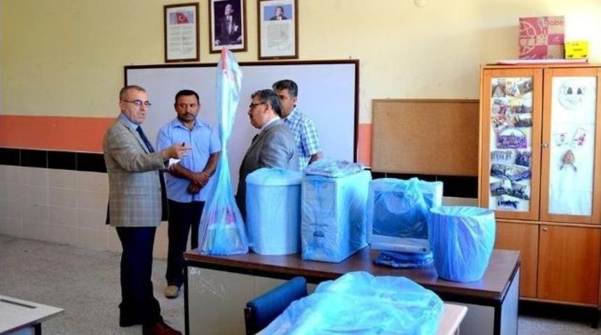 &Ouml;ğretmenden &Ouml;rnek Davranış