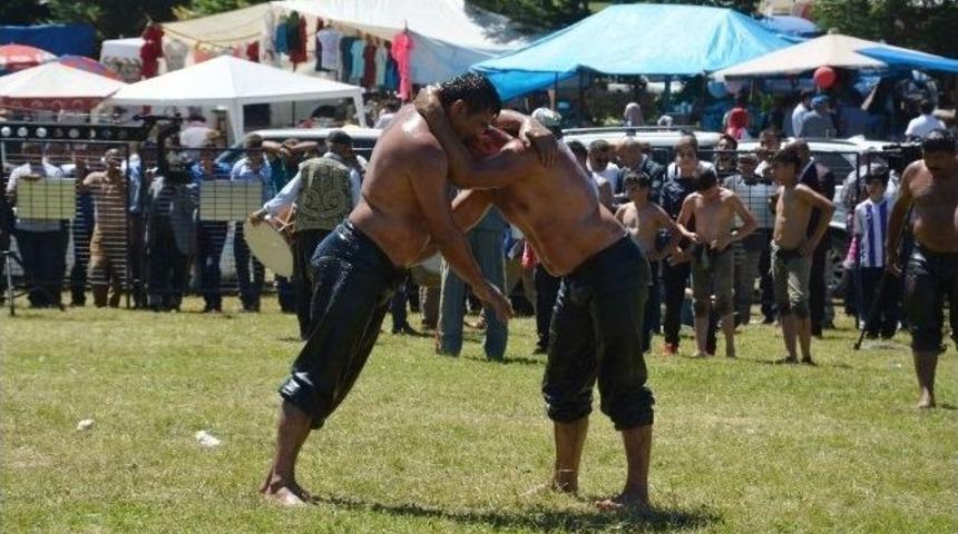Pelit&ouml;z&uuml; Kızılot Yayla Şenlikleri&rsquo;nde Başpehlivan Recep Kara Oldu
