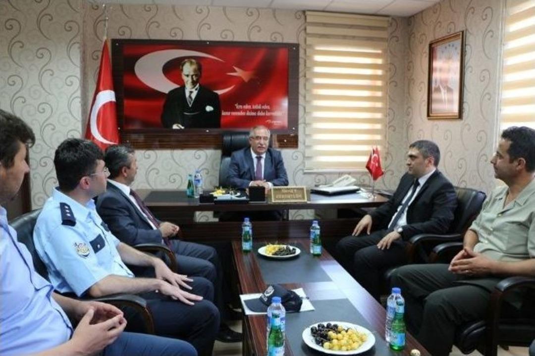 Vali Ahmet Hamdi Nayir, Pazarlar&rsquo;da İncelemelerde Bulundu