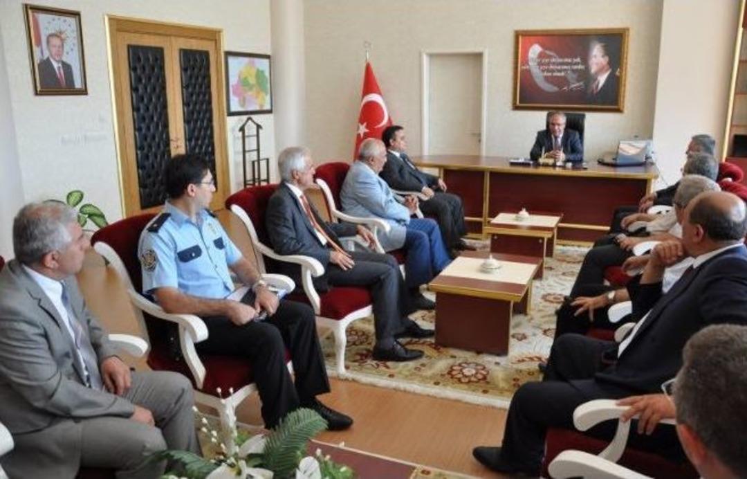 Vali Ahmet Hamdi Nayir Simav&rsquo;ı Ziyaret Etti